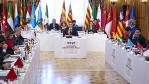 La pugna Govern-PP fa penjar d’un fil la cimera autonòmica de BCN