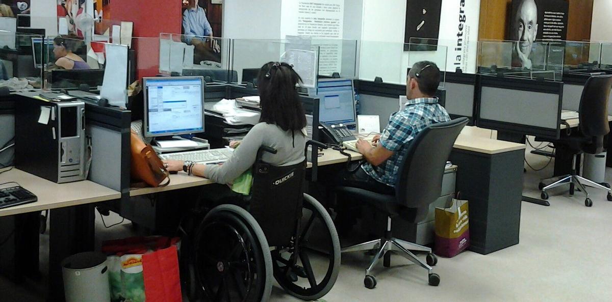 Madrid y Cantabria lideran la tasa de actividad de personas con discapacidad en el mercado laboral español.