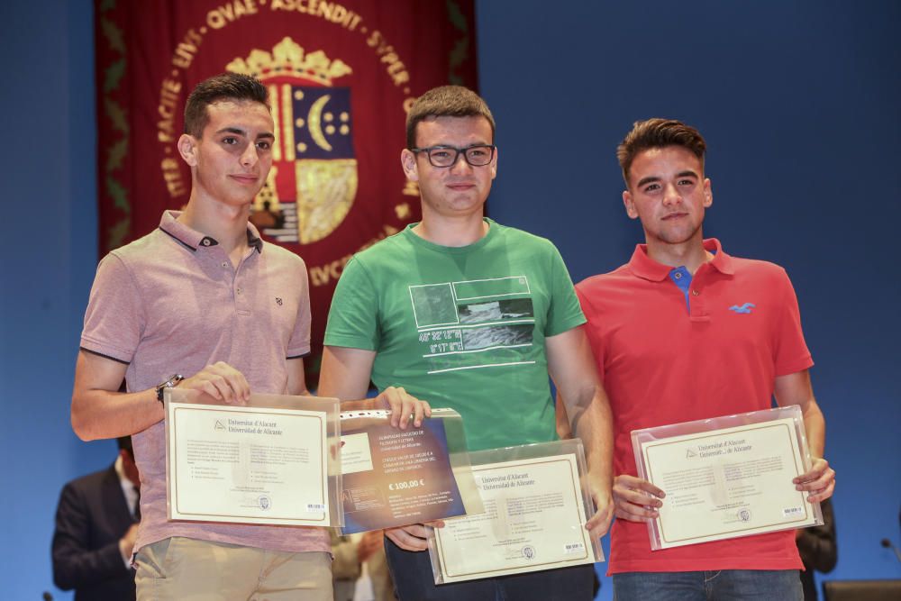 150 alumnos recogen en la UA sus diplomas de la Olimpiada del Saber