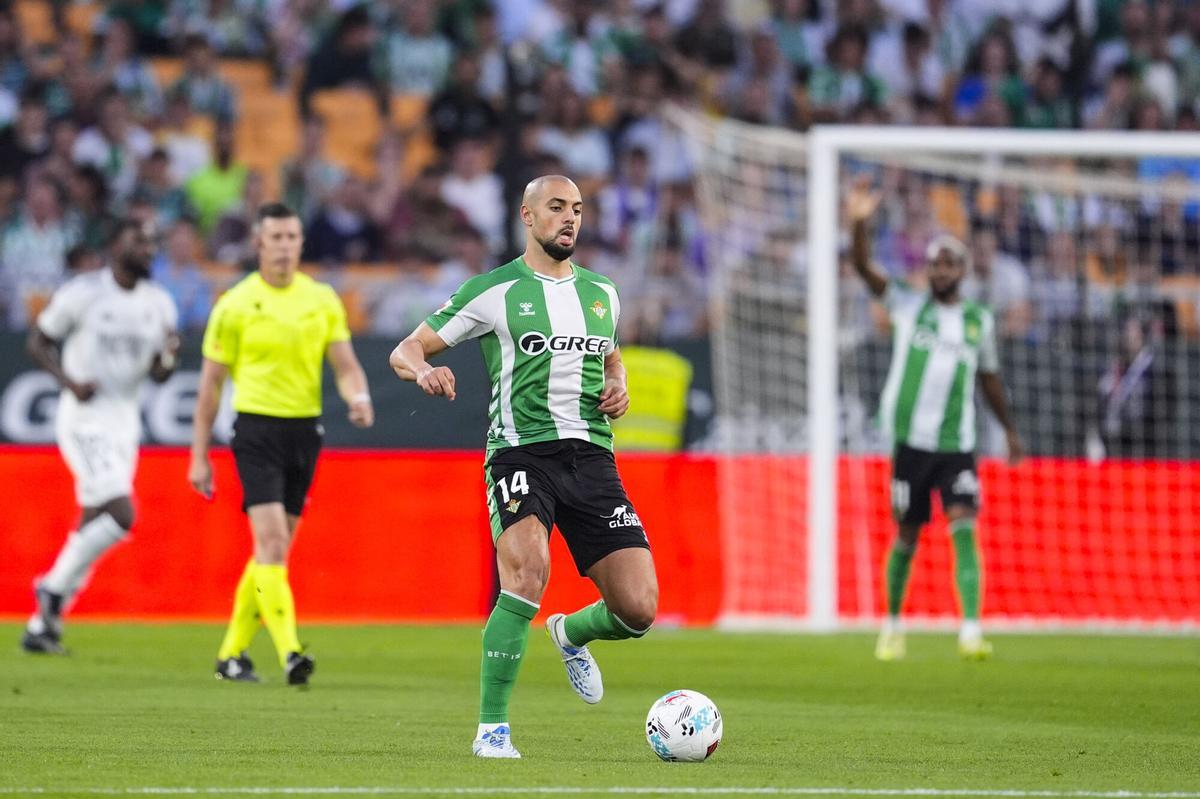 Amrabat.
