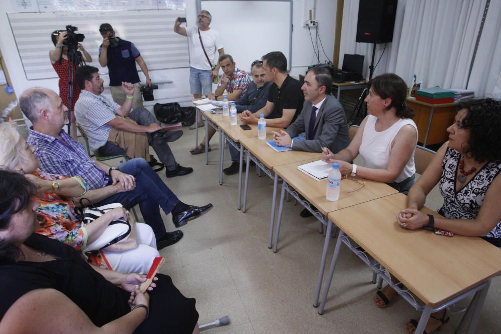 Protesta a l'escola Baldiri Reixach