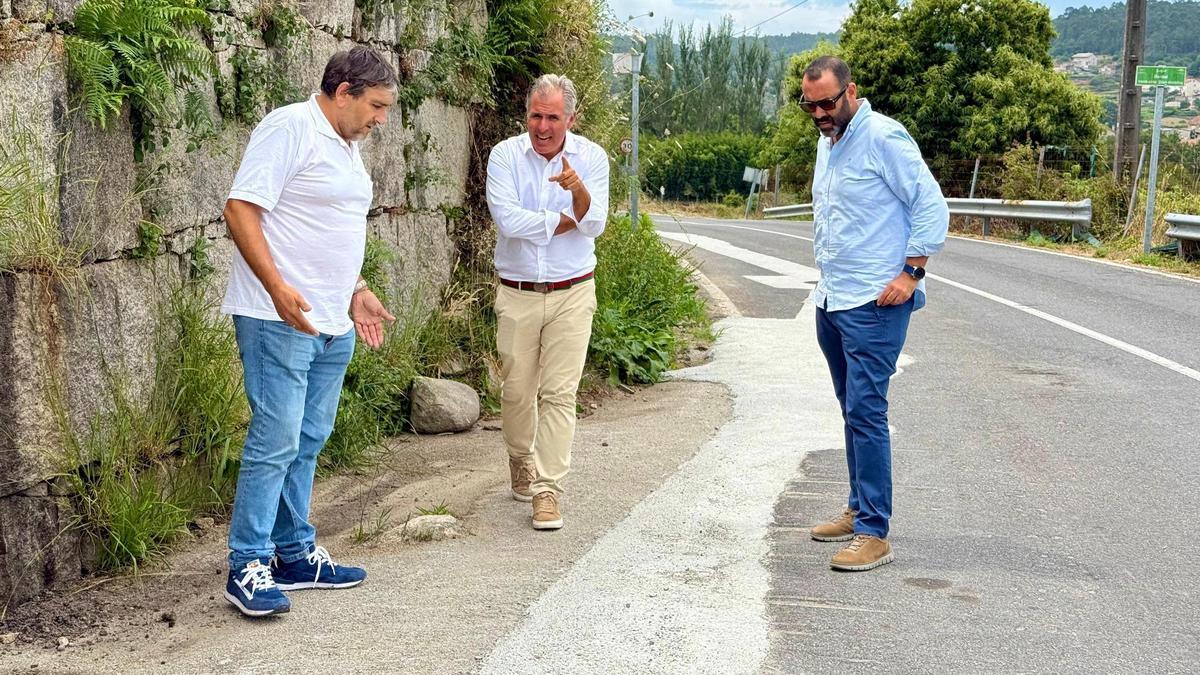 El PP pide reparar los caminos municipales de la parroquia tras detectar firmes deteriorados, márgenes irregulares y vegetación.