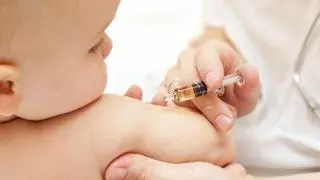 Murcia protegerá a los bebés menores de 6 meses con una vacuna contra la bronquiolitis