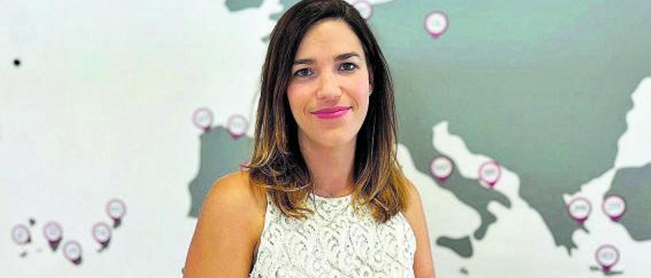 Isabel Rodríguez, directora Comercial de Iberia Express, en la sede de la compañía. | LP/DLP