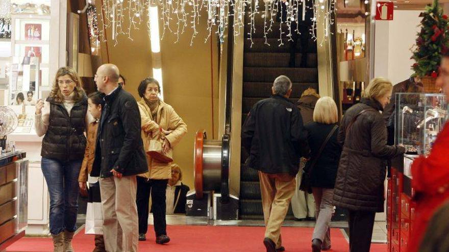 El 73% de los aragoneses retrasará sus compras a rebajas