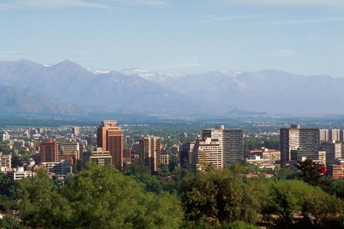 Todo Santiago de Chile desde la piscina