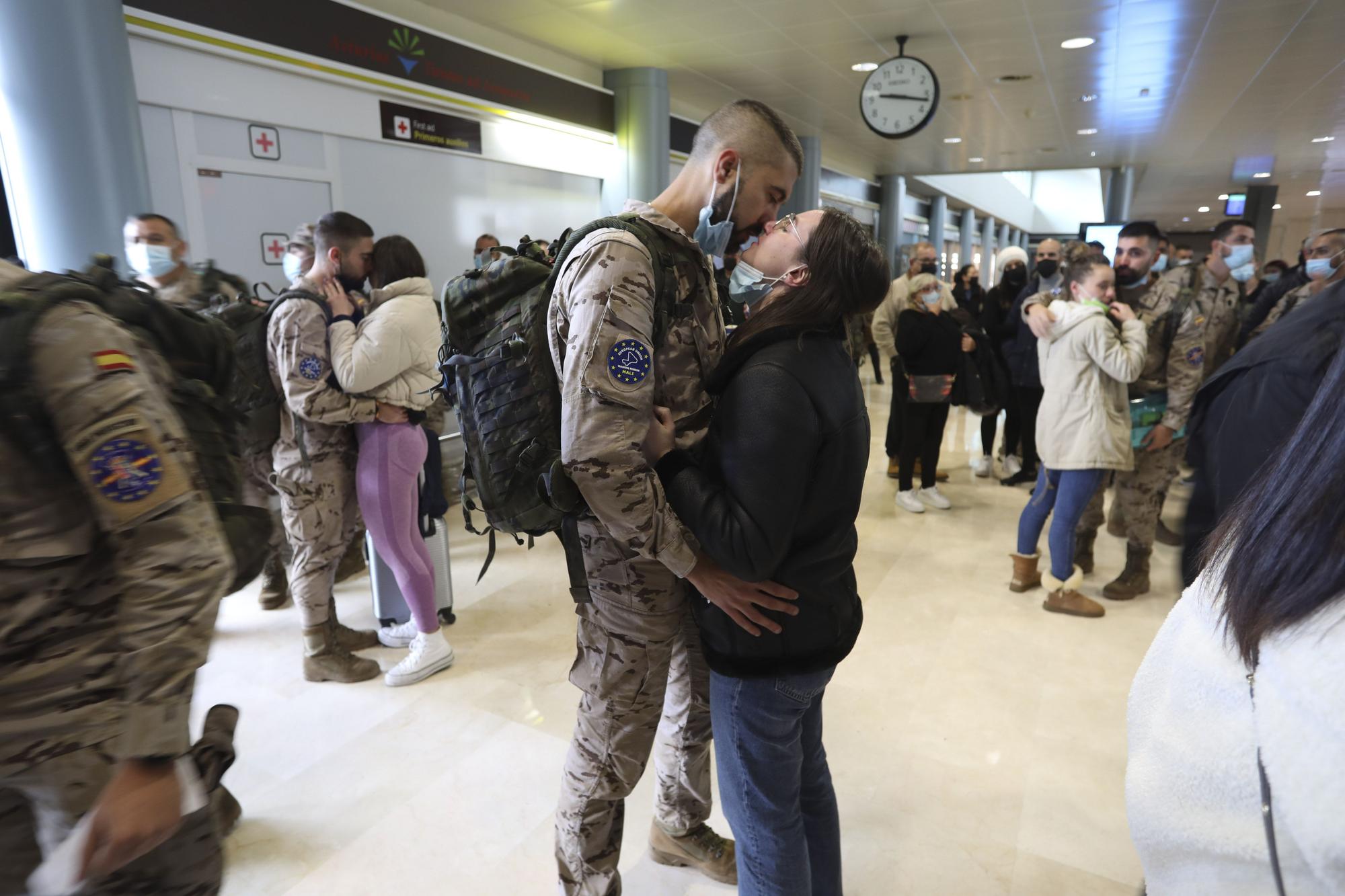 Más de 200 militares asturianos ponen rumbo a Mali