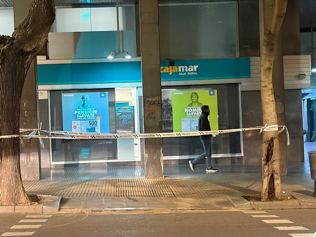 El vehicle s'ha accidentat a l'avinguda Jaume I.