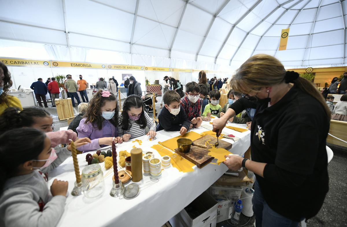 Uno de los talleres infantiles de la feria.