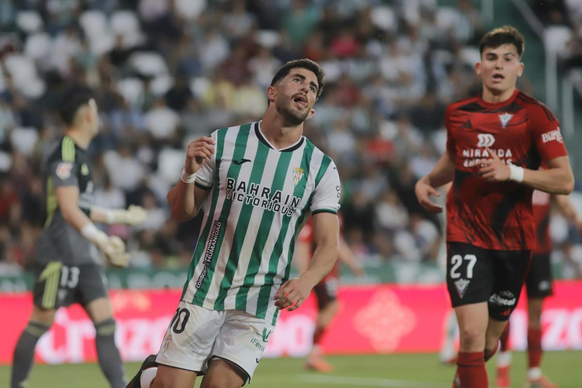 Córdoba CF-Mirandés | Las imágenes del partido de LaLiga Hypermotion