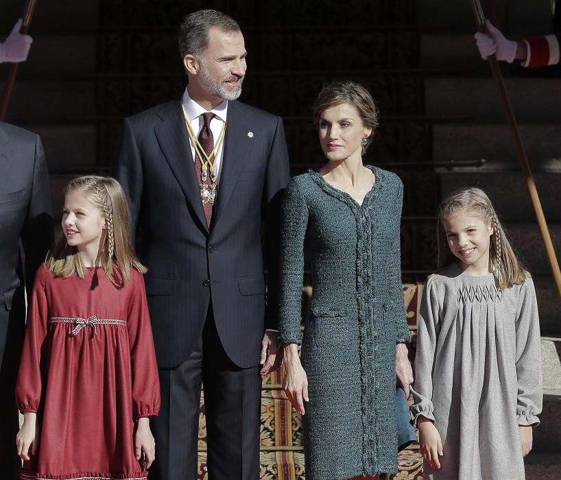 Leonor y Sofía, protagonistas en el Congreso