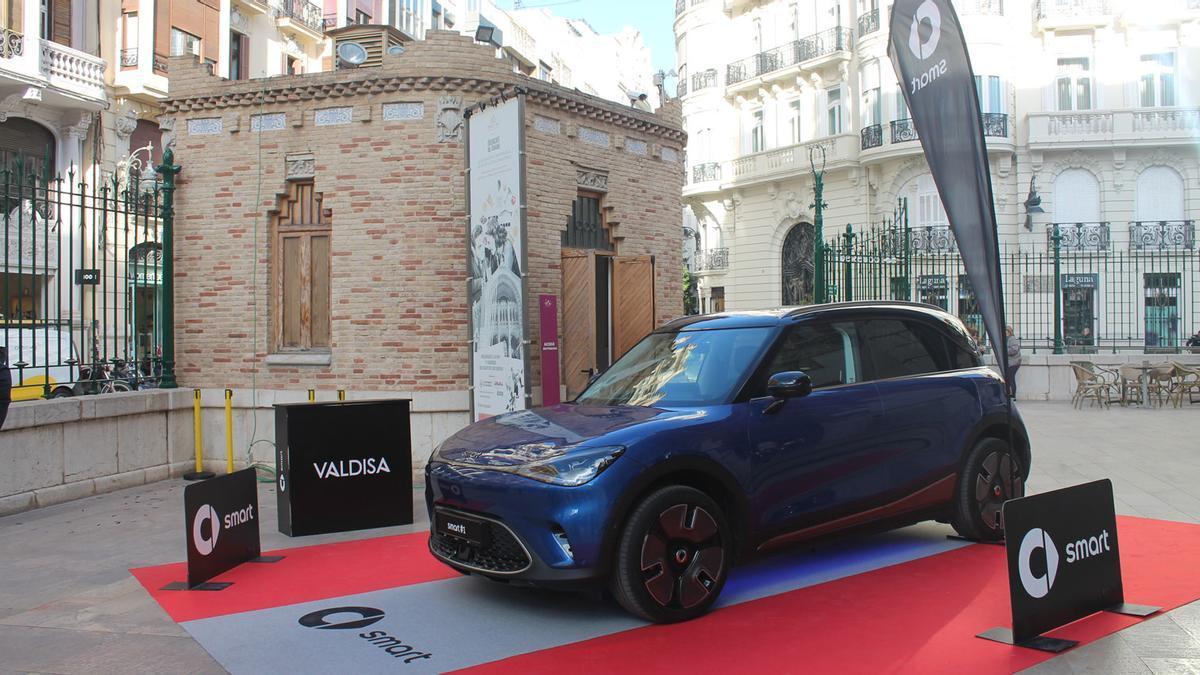 La exposición de Valdisa con el Smart #1 como protagonista en el Mercado de Colón.