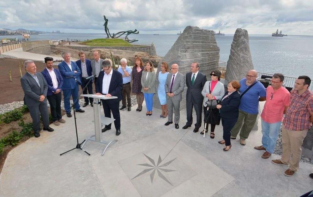 Inauguración del monumento de homenaje a los represaliados del Franquismo