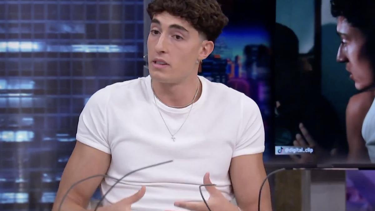 Plex se sincera en 'El Hormiguero': &quot;Mi peor experiencia en 'La Vuelta al Mundo' fue estar enterrado vivo&quot;