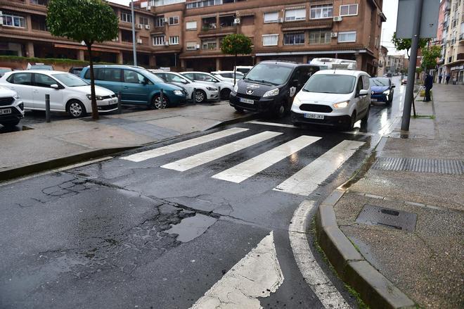 Fotogalería | Baches cada vez más profundos en Plasencia
