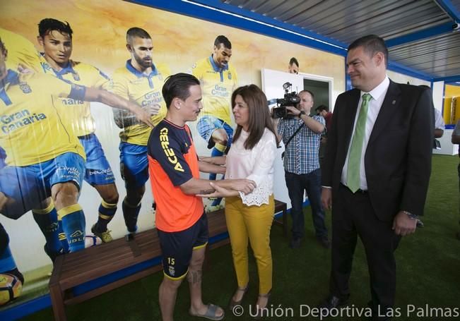 Entrenamiento de la UD Las Palmas en el campo de fútbol de El Hornillo