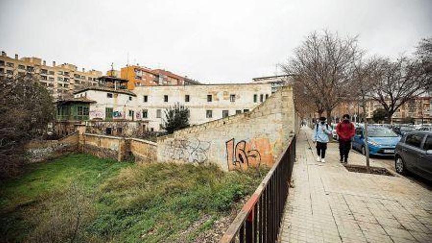 Las Fuentes abre la puerta a la peatonalización