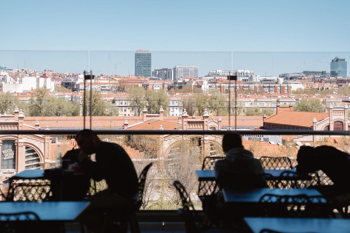 Vistas del sur de Madrid desde la terraza del establecimiento.