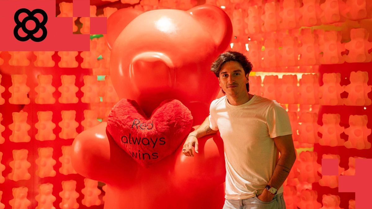 Quique Vives, cofundador de House of Candy, en una de las salas. / Marc Asensio