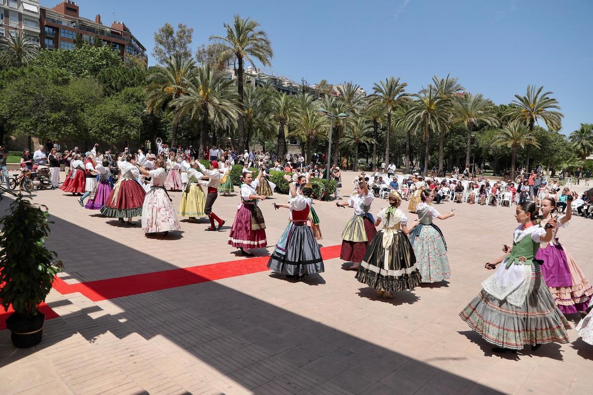 Una celebración especial: los Mayos en Císcar-Burriana con "Regina"