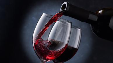 Los mejores vinos tintos Rioja según los expertos: son perfectos para Nochevieja