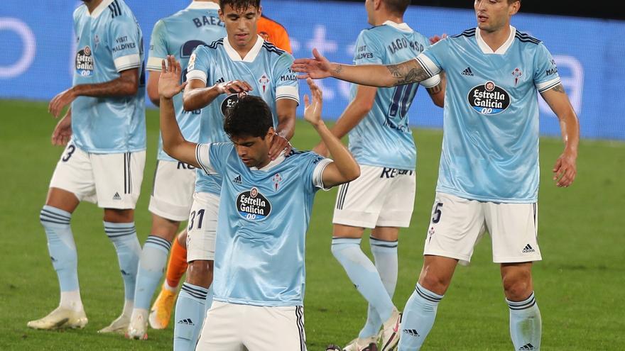 El Celta anuncia el traspaso de Araujo al Club América de México