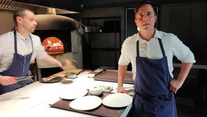 El chef Miguel Caño, en la cocina de Nublo.