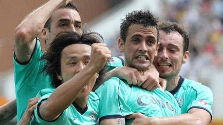 Yago y sus compañeros celebran el gol que marcó el vigués en la final de la Copa de la Liga.