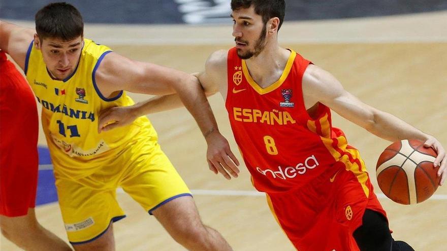 España sella su billete para el Eurobasket con un festival ante Rumanía