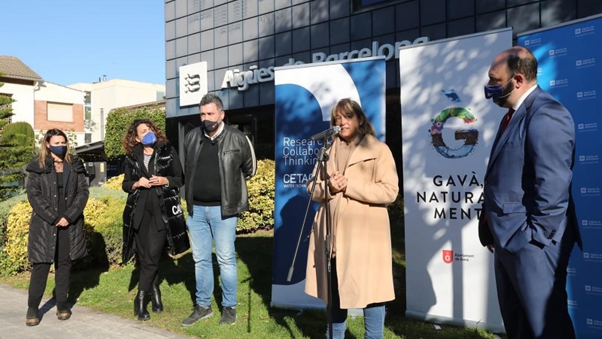 La alcaldesa de Gavà en la presentación de la iniciativa
