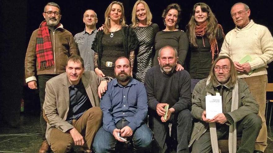 Participantes en el acto celebrado en el Teatre de Santanyí.