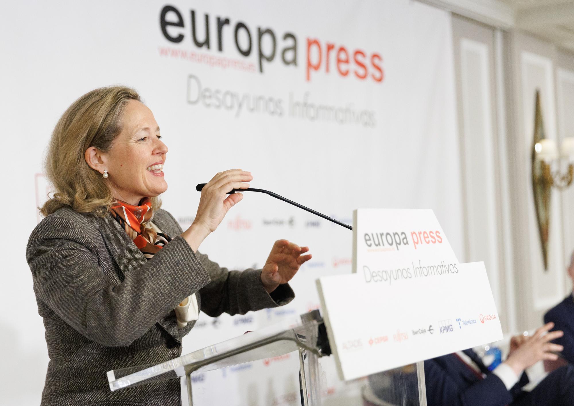 EN IMÁGENES: Adrián Barbón participa en los “Desayunos informativos” de la agencia Europa Press