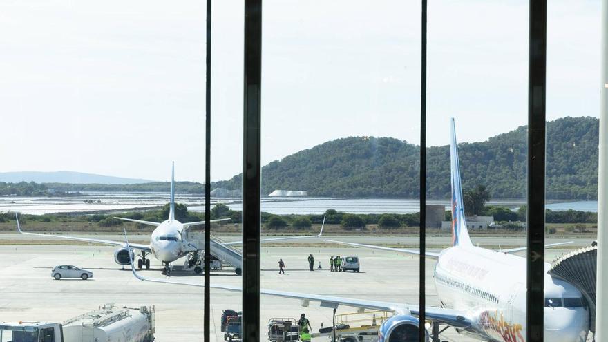 Hand luggage policies: enjoy an easy and hassle-free flight from the UK to Ibiza