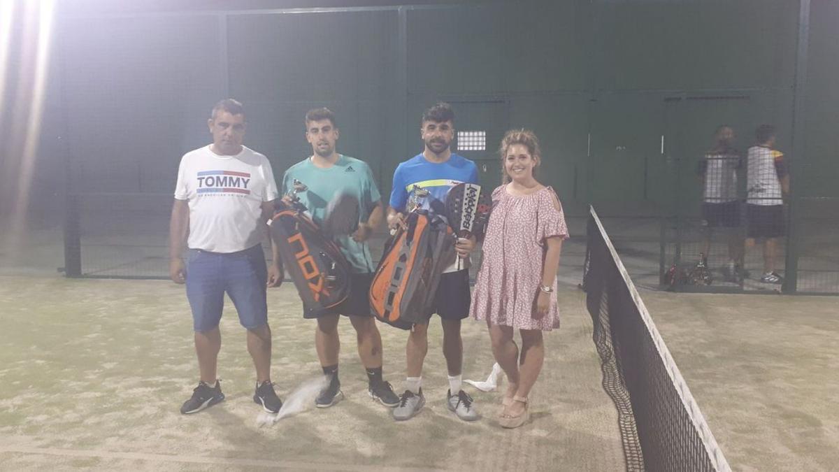 Héctor Domínguez y Francisco Fabre se hicieron con el subcampeonato.  |   