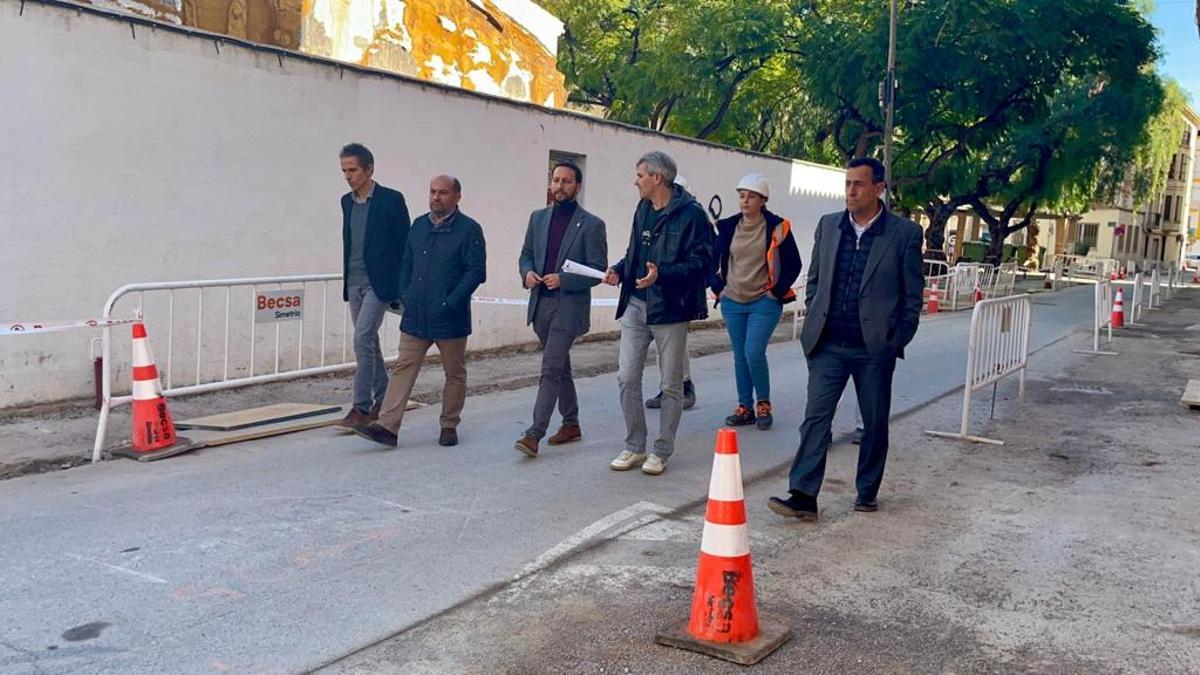 Un momento de la visita a las obras en Castelló.