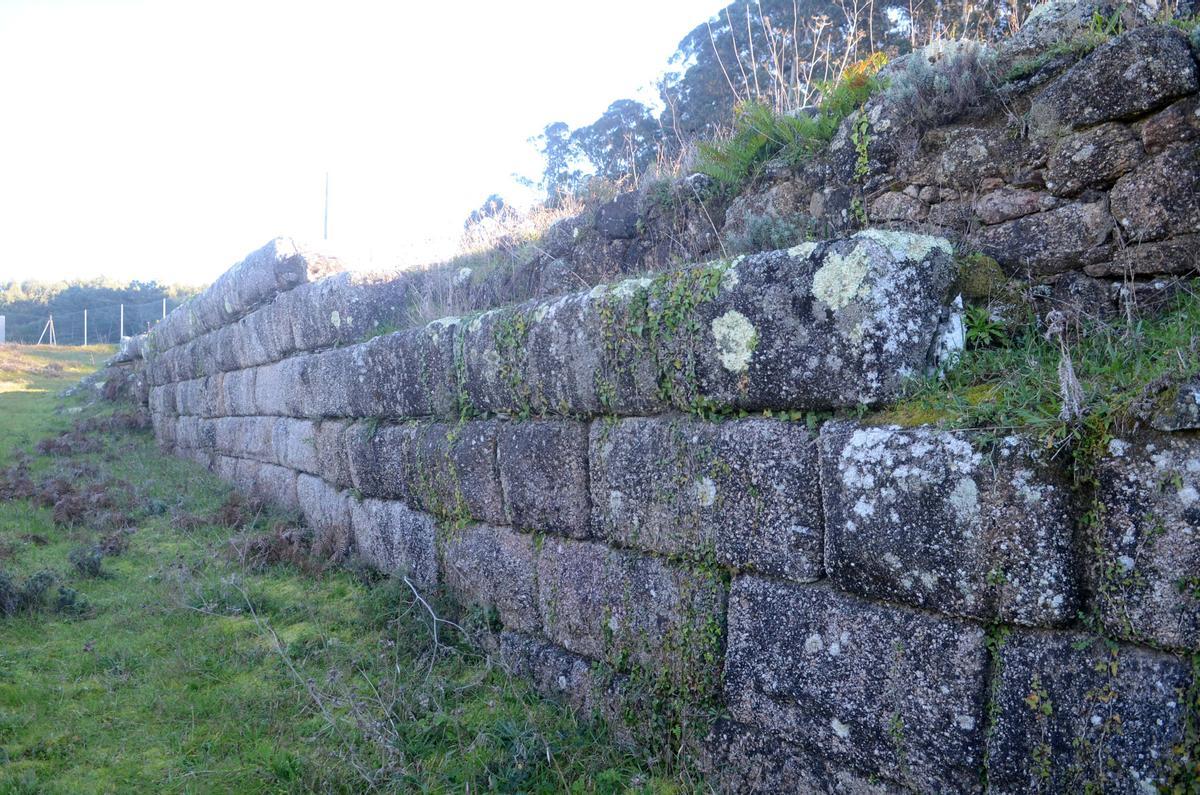 Las estructuras que evidencian el valor histórico del lugar todavía se mantienen.