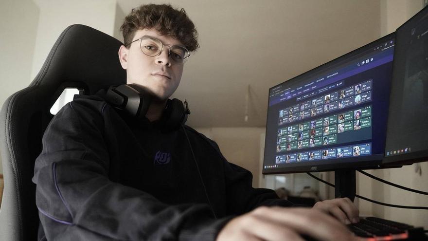 «Per ser bo als videojocs complexos cal estudiar molt»