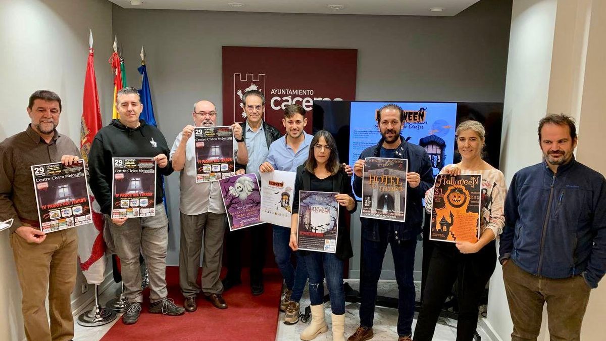 Presentación de la fiesta de Las Castañas, esta mañana en el ayuntamiento.