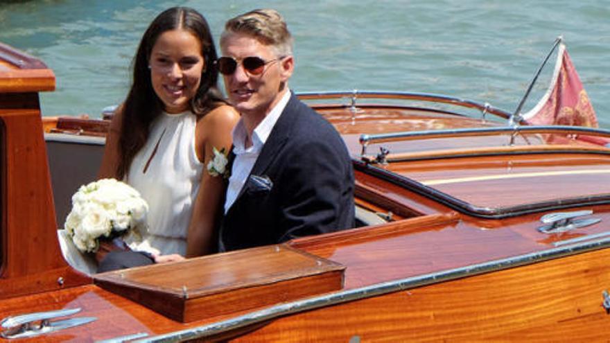 Ana Ivanovic y Bastian Schweinsteiger esperan a su primer hijo