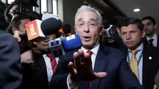 La caída de Uribe arrastra a su delfín