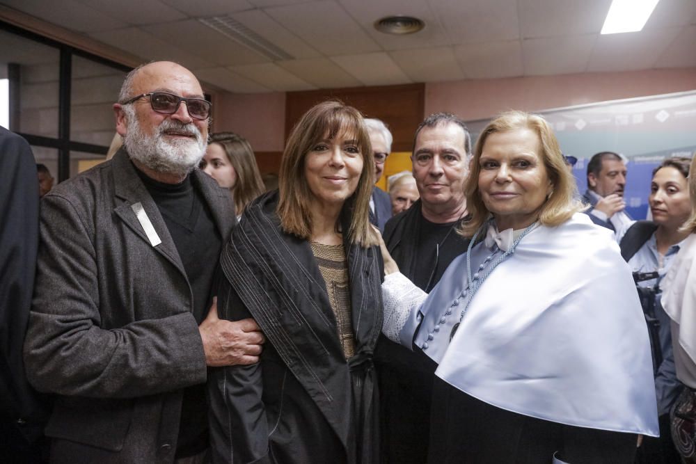 Carme Riera recibe el 'doctor honoris causa'