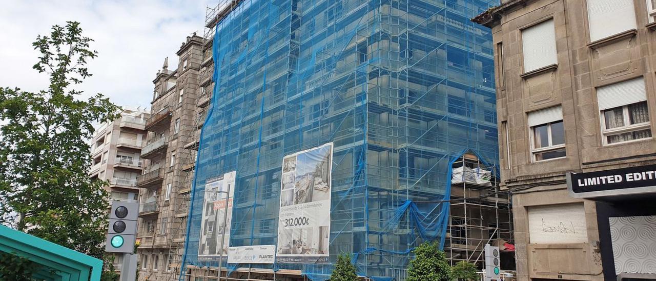 Edificio que se construye en el número 19 de Gran Vía.