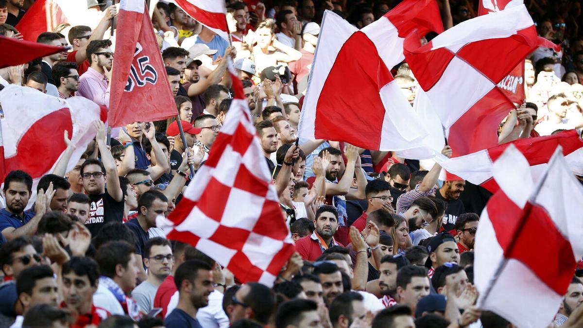 Aficionados del Sevilla.