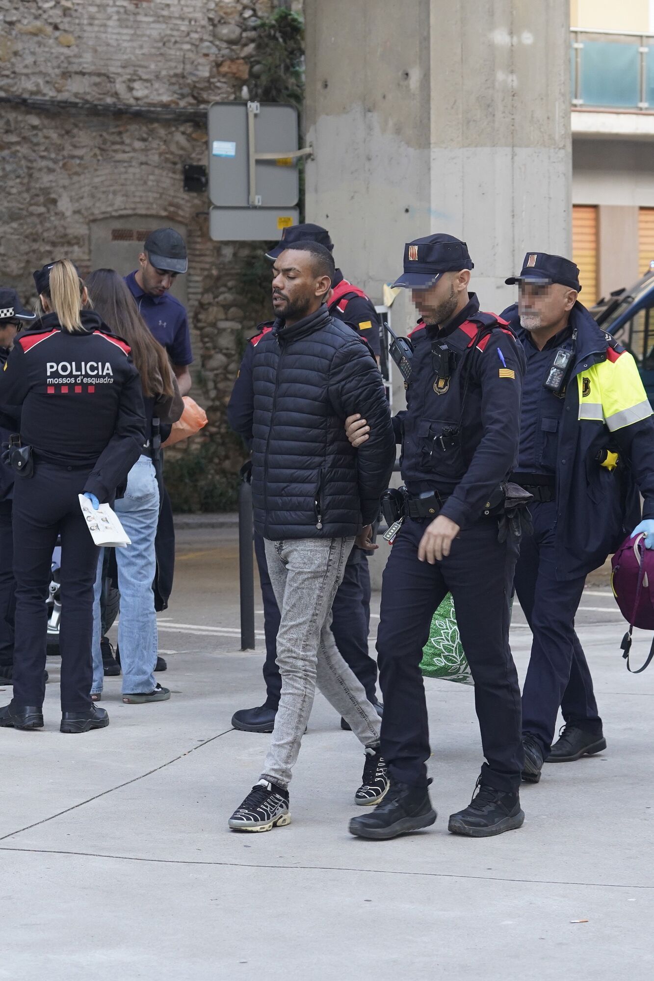 Girona carrer Tomàs Mieres desallotjament edifici ocupat