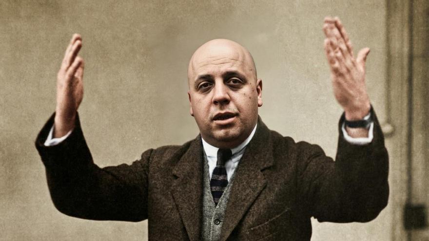 Indalecio Prieto supera a Largo Caballero por más de 2.000 votos