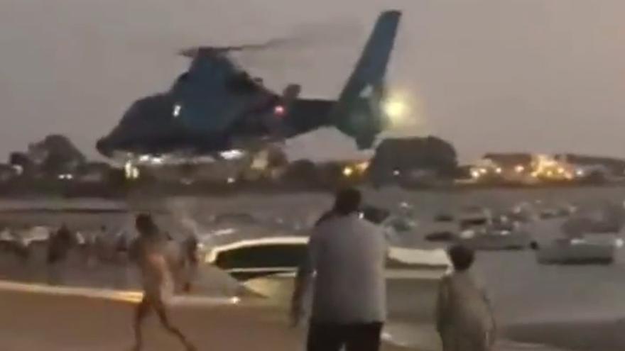 Roban hachís de una embarcación que Aduanas interceptó en una playa de Cádiz