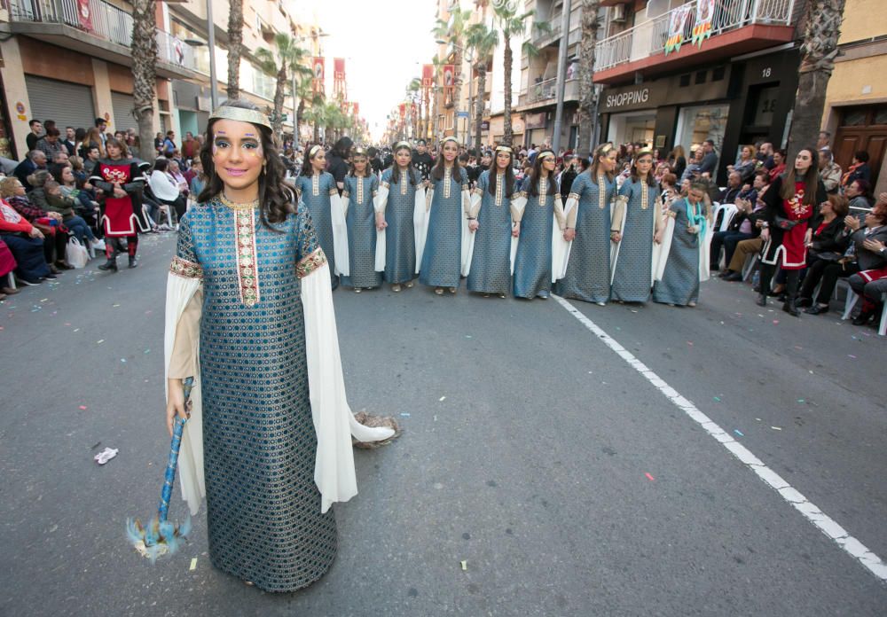 San Vicente celebra su entrada cristiana en las fiestas de Moros y Cristianos 2019