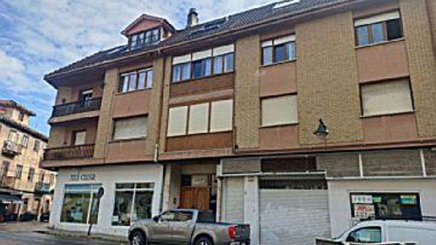 190.550 € Venta de piso en Llanes 50 m2, 2 habitaciones, 1 baño, 3.811 €/m2, 2 Planta...
