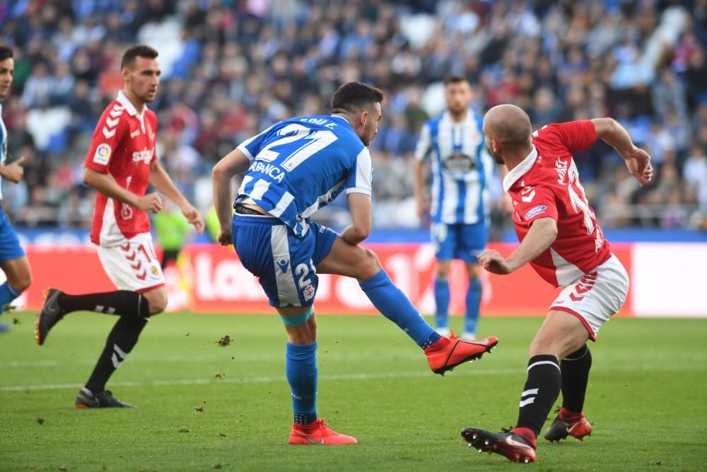 El Dépor no pasa del empate ante el Nàstic