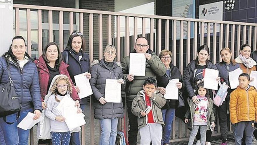 Vecinos de Almassora urgen recuperar las siete especialidades sanitarias del Pío XII